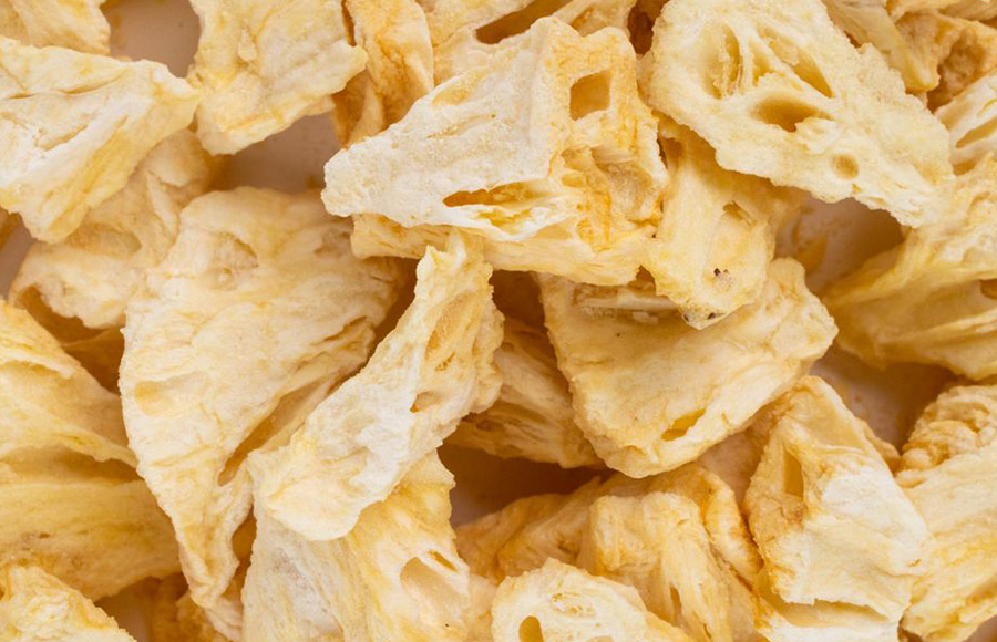 -2_0002_freeze dried pineapple chunks -2_0002_freeze dried pineapple chunks